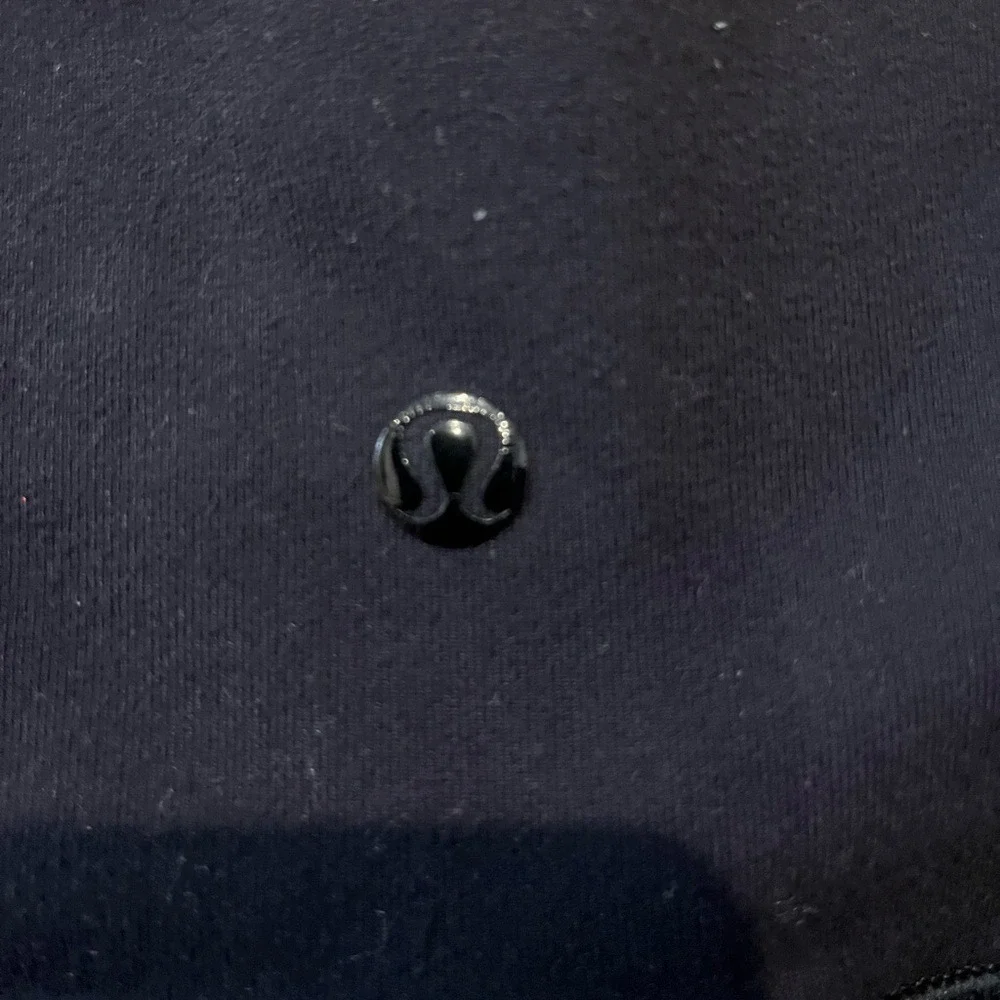 Lululemon Black Cropped Athletic Leggings Lattice Detail Women Size‎ M